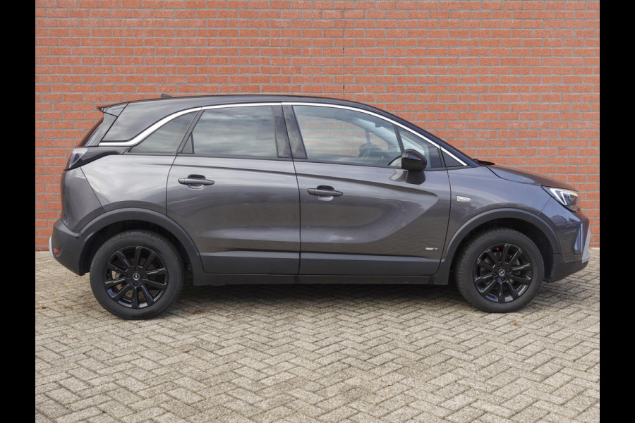 Opel Crossland 1.2 Turbo 130pk AUT. Elegance Navigatie Apple Carplay/Android Auto Camera Parkeersensoren Cruise Control Stoel- en Stuurverwarming Keyless Entry Climate Control Getinte ramen