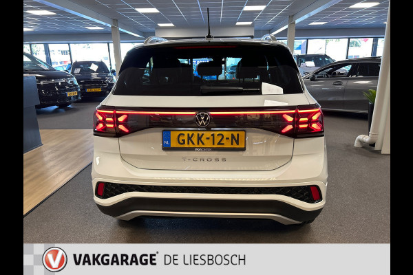 Volkswagen T-Cross 1.0 TSI R-Line,Business,IQ.,vitual cockpit,camera,clima,media