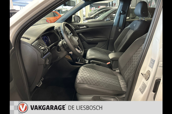 Volkswagen T-Cross 1.0 TSI R-Line,Business,IQ.,vitual cockpit,camera,clima,media