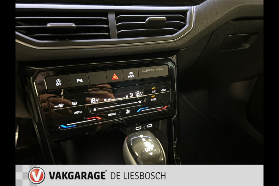 Volkswagen T-Cross 1.0 TSI R-Line,Business,IQ.,vitual cockpit,camera,clima,media