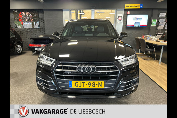 Audi Q5 55 TFSI e quattro S-line / Panorama-dak / leder-alcantara / Led-matrix