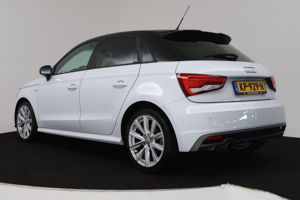 Audi A1 Sportback 1.0 TFSI Sport Automaat (NAVIGATIE, STOELVERWARMING, CRUISE CONTROL, NL-AUTO, GOED ONDERHOUDEN)