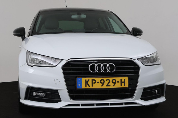 Audi A1 Sportback 1.0 TFSI Sport Automaat (NAVIGATIE, STOELVERWARMING, CRUISE CONTROL, NL-AUTO, GOED ONDERHOUDEN)