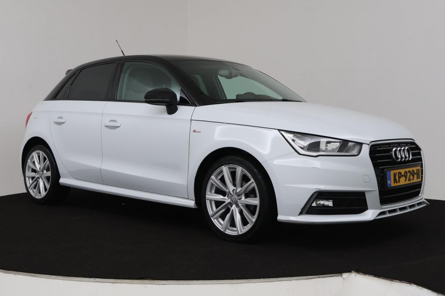 Audi A1 Sportback 1.0 TFSI Sport Automaat (NAVIGATIE, STOELVERWARMING, CRUISE CONTROL, NL-AUTO, GOED ONDERHOUDEN)