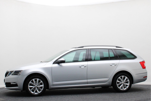 Škoda Octavia Combi 1.0 TSI Greentech Ambition Business Climate, Cruise, Navigatie, Apple CarPlay/Android Auto, PDC, Getint Glas