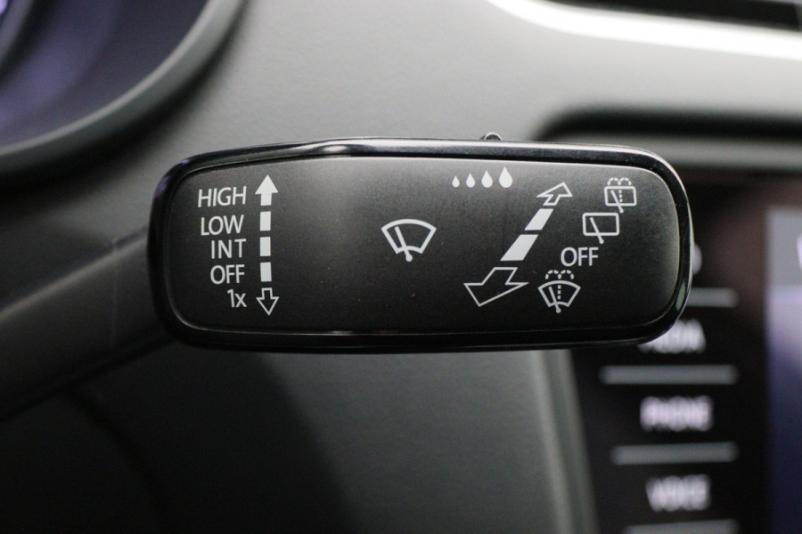 Škoda Octavia Combi 1.0 TSI Greentech Ambition Business Climate, Cruise, Navigatie, Apple CarPlay/Android Auto, PDC, Getint Glas