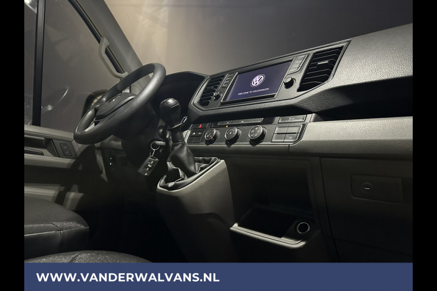 Volkswagen Crafter 2.0 TDI 140pk **BPM VRIJ voor de Ondernemer** L3H3 L2H2 Euro6 Airco | 3000kg Trekhaak | Navigatie | 3-Zits | apple carplay, android auto