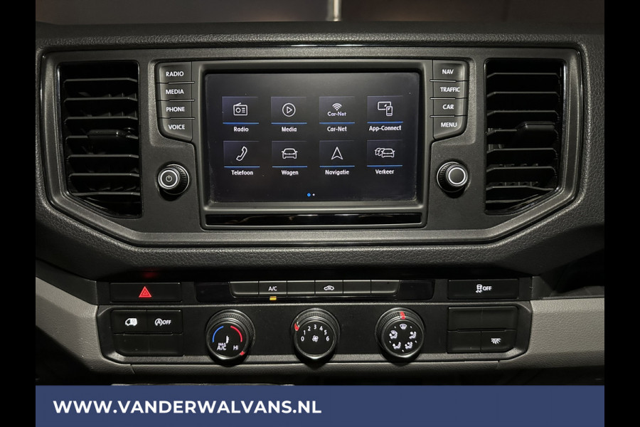 Volkswagen Crafter 2.0 TDI 140pk **BPM VRIJ voor de Ondernemer** L3H3 L2H2 Euro6 Airco | 3000kg Trekhaak | Navigatie | 3-Zits | apple carplay, android auto