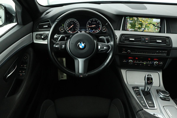 BMW 5 Serie 535d xDrive M-Sport | 367pk | Alcantara | Memory | Navigatie | PDC | Sportstoelen | Xenon | Bluetooth