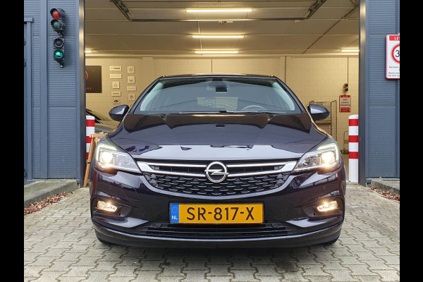 Opel Astra 1.4 Online Edition / NWE BEURT + REMMEN / P.SENSOR / CLIMATE CONTR. / CARPLAY / PRIVACY GLASS / CAMERA / COMF.STOELEN !