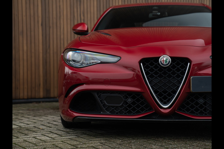 Alfa Romeo Giulia 2.9 V6 Quadrifoglio | Carbon stoelen | Top onderhouden