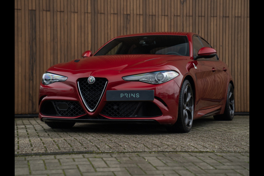 Alfa Romeo Giulia 2.9 V6 Quadrifoglio | Carbon stoelen | Top onderhouden