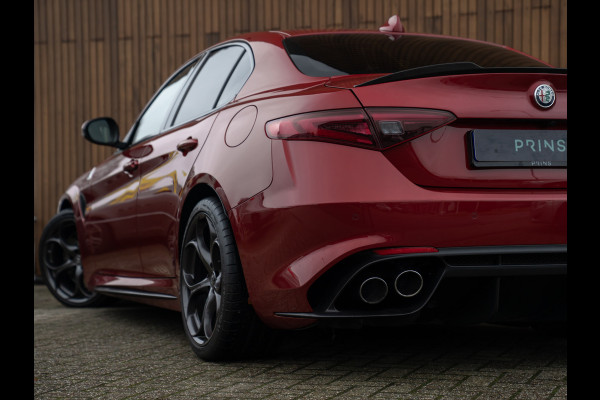 Alfa Romeo Giulia 2.9 V6 Quadrifoglio | Carbon stoelen | Top onderhouden