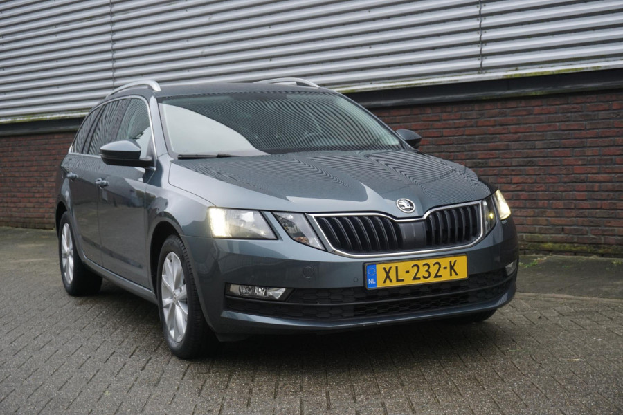 Škoda Octavia Combi 1.0 TSI 115PK Ambition Business Carplay /Trekhaak/Chrome sierlijsten