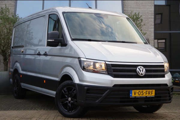 Volkswagen Crafter 35 2.0 TDI L3H2 140PK AUT. 3PERS. NAVI, AIRCO, APPLE CARPLAY, PARKEERSENSOREN, BLUETOOTH