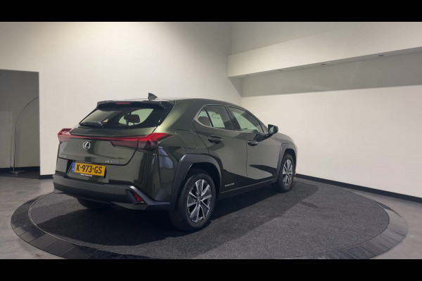 Lexus UX 300e 54 kWh | Elektrisch verstelbare stoelen | Adaptieve cruise control | Lane assist