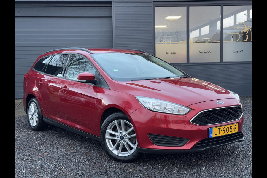 Ford FOCUS Wagon 1.0 Trend 2e Eigenaar,Navi,Airco,Cruise,PDC,Trekhaak,N.A.P,APK tot 11-2025