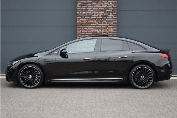 Mercedes-Benz EQE 500 4MATIC AMG Line 91 kWh | Hyperscreen | Achterasbesturing | Airmatic | Distronic+ | Stoelventilatie | Massage | Verwarmd Stuurwiel | Burmester | Digital Light | Panoramadak |