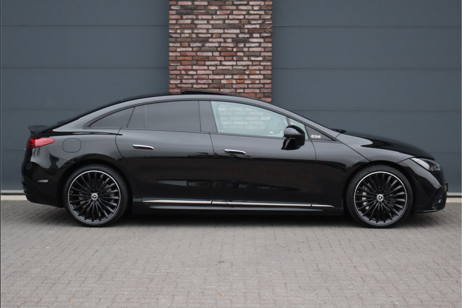 Mercedes-Benz EQE 500 4MATIC AMG Line 91 kWh | Hyperscreen | Achterasbesturing | Airmatic | Distronic+ | Stoelventilatie | Massage | Verwarmd Stuurwiel | Burmester | Digital Light | Panoramadak |