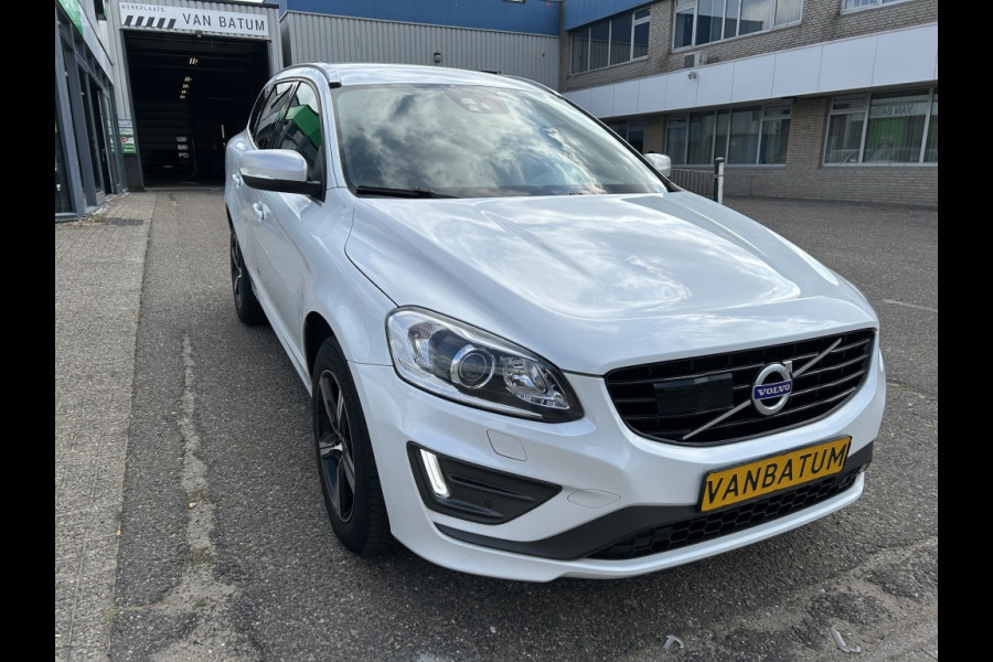 Volvo XC60 2.0 T6 R-Line 4WD