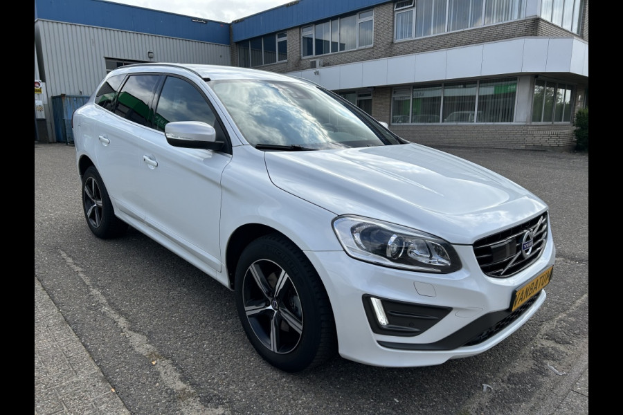 Volvo XC60 2.0 T6 R-Line 4WD