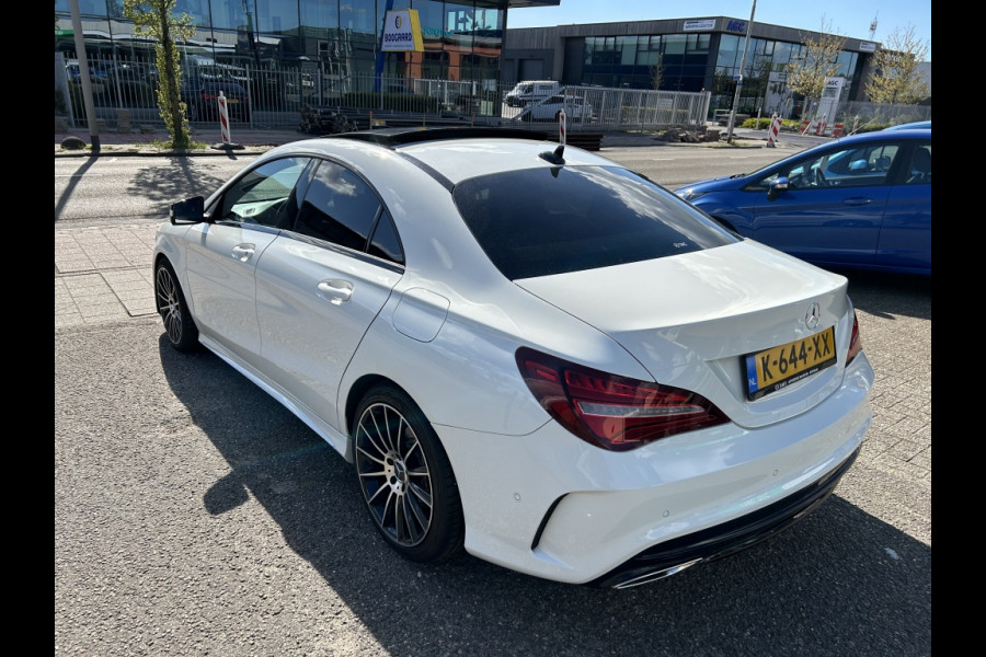 Mercedes-Benz CLA-Klasse 180 Business Solution AMG Panodak