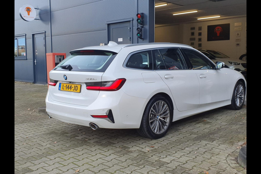 BMW 3 Serie Touring 330e High Executive / ONDERHOUDSCONTR. / ELEKTR. TREKH. / PANO / LASER / KEYLESS / HEAD-UP / ACC / HARM-KARD.!