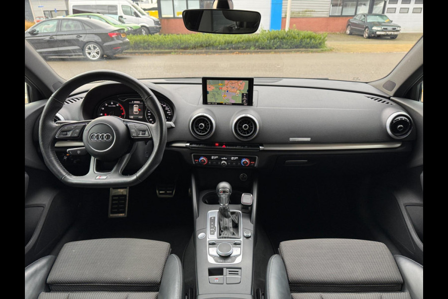 Audi A3 1.5 TFSI CoD S-Tronic S Line LED Pano Navi Camera