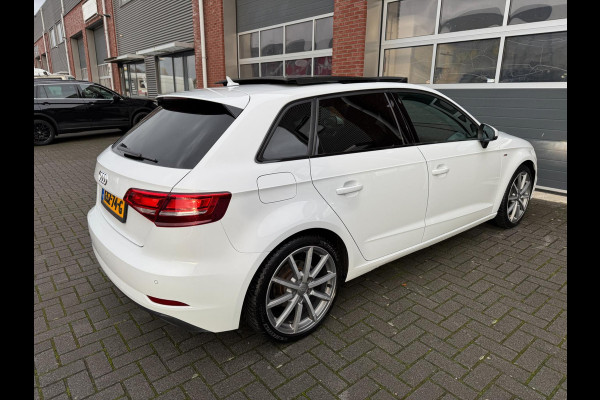 Audi A3 1.5 TFSI CoD S-Tronic S Line LED Pano Navi Camera