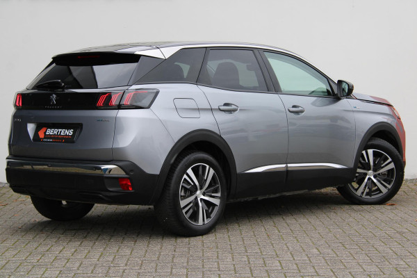 Peugeot 3008 1.6 HYbrid 225 Allure | Navi | Parkeercamera | Google Maps