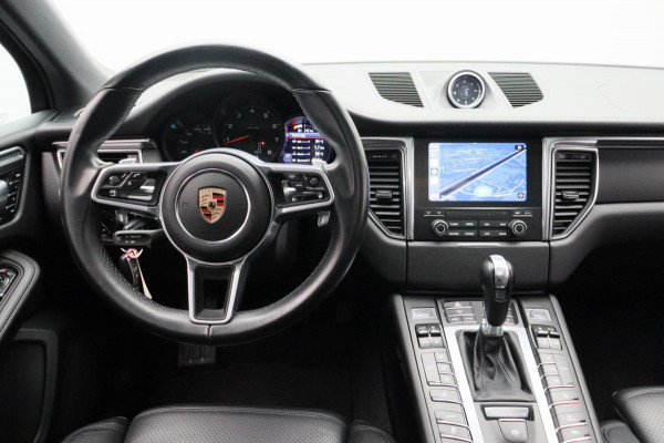 Porsche Macan 2.0 Origineel NL Pano/dak Sport/Chrono Leder Apple/Carplay