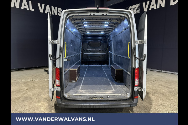 Volkswagen Crafter 2.0 TDI 141pk L5H3 L4H2 Euro6 Airco | Camera | Apple Carplay | Android Auto Cruisecontrol, Chauffeursstoel, Parkeersensoren, Bijrijdersbank