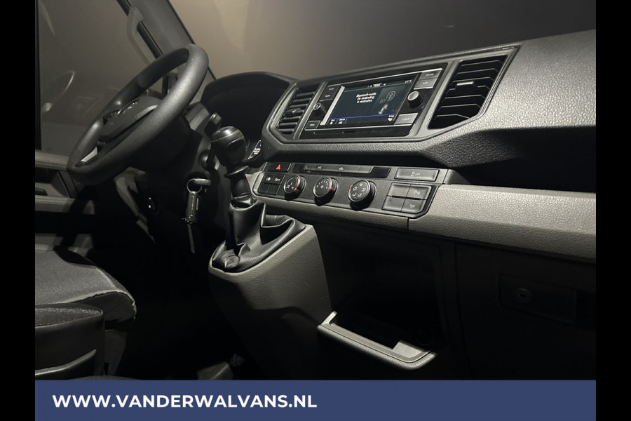 Volkswagen Crafter 2.0 TDI 141pk L5H3 L4H2 Euro6 Airco | Camera | Apple Carplay | Android Auto Cruisecontrol, Chauffeursstoel, Parkeersensoren, Bijrijdersbank