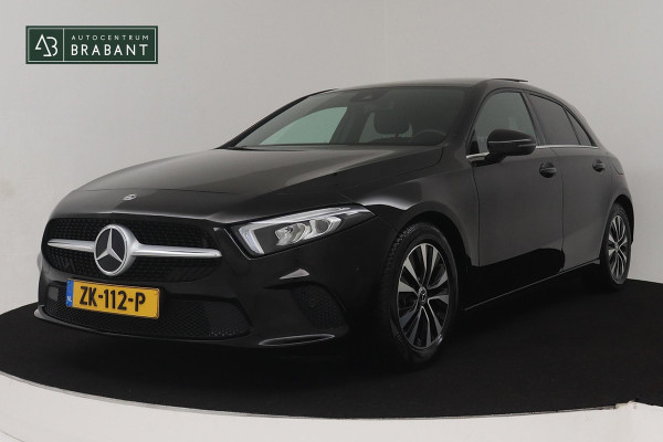 Mercedes-Benz A-Klasse 180 Sport Solution (PANORAMADAK, STOELVERWARMING, ACHTERUITRIJCAMERA, 1e EIGENAAR, GOED ONDERHOUDEN)