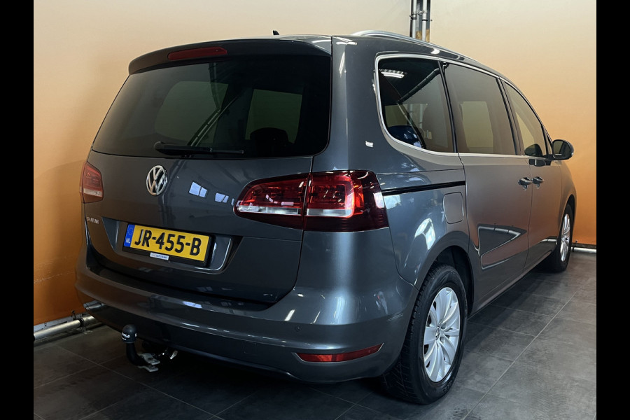 Volkswagen Sharan 1.4 TSI Exclusive Series 7 zitter trekhaak navigatie