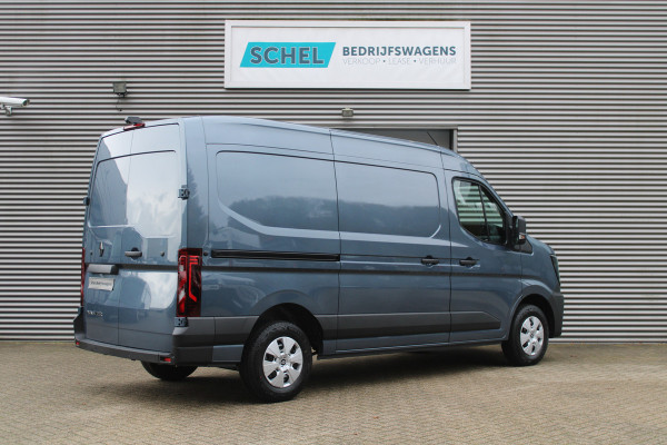 Renault Master T35 2.0 dCi 170pk L2H2 Extra - Navigatie - Blind Spot - Camera - Stoelverwarming - Verwarmde voorruit - Rijklaar