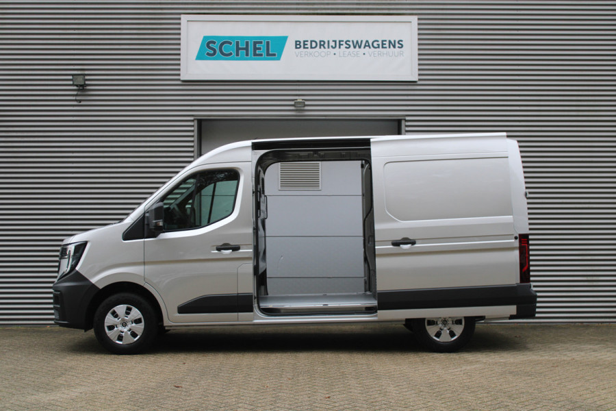 Renault Master T35 2.0 dCi 170pk L2H2 Extra - 2x Schuifdeur - Navigatie - Blind Spot - Camera - Stoelverwarming - Verwarmde voorruit - Rijklaar