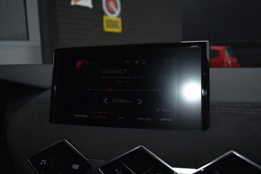 DS DS 3 Crossback 1.2 PureTech 100PK Performance Line+ | Camera | Carplay | Stoelverwar. | Incl. Garantie