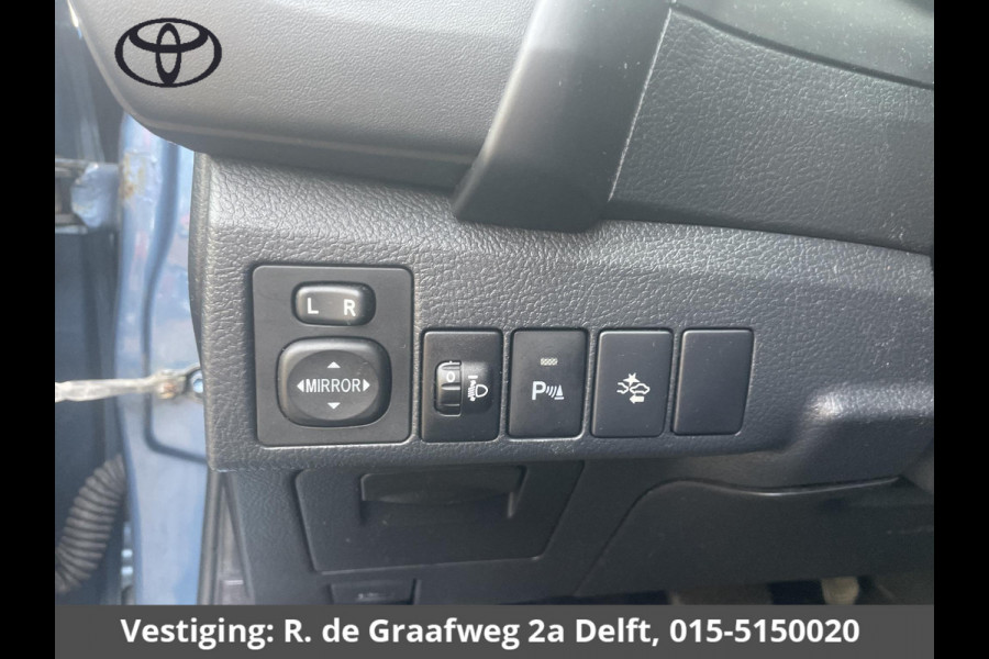 Toyota Auris 1.8 Hybrid Dynamic | Parkeersensoren | Parkeerhulpcamera | Climate Control