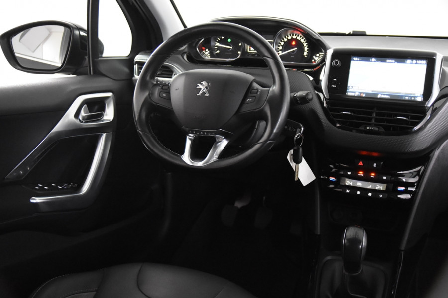 Peugeot 2008 1.5 BlueHDi Allure *Navigatie*Leer*Park assist*