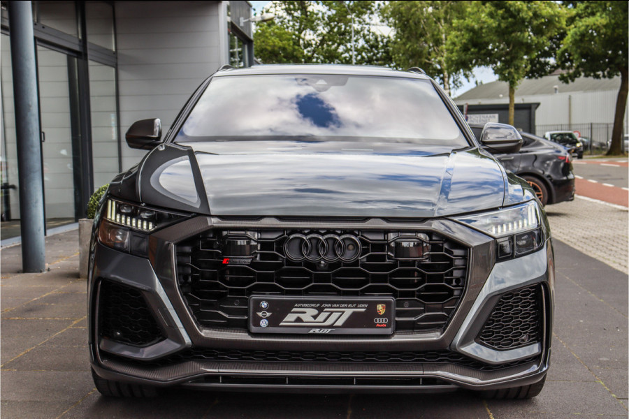 Audi RSQ8 4.0 V8 TFSI Quattro **Carbon in&exterieur/Keramisch/Alcantara/B&O**