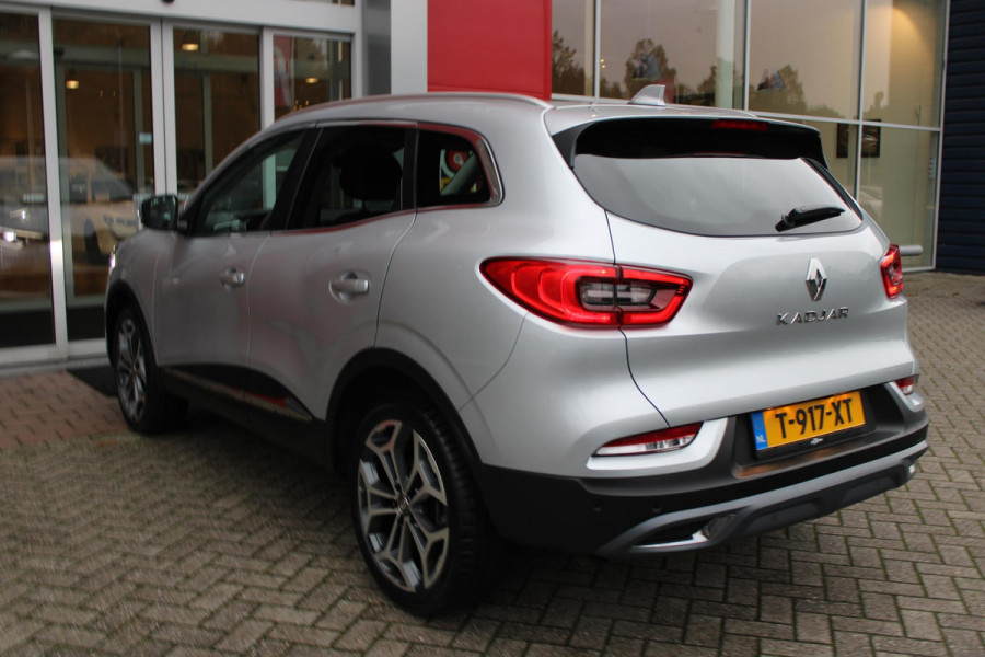 Renault Kadjar 1.3 TCe 140PK AUTOMAAT TECHNO | NAVIGATIE | ACHTERUITRIJCAMERA | DODEHOEK BEWAKING | CLIMA CONTROL | DIGITALE COCKPIT | LED KOPLAMPEN | KEYLESS ENTRY | 1500KG TREKGEWICHT! | 19" LICHTMETALEN VELGEN | APPLE CARPLAY/ANDROID AUTO |