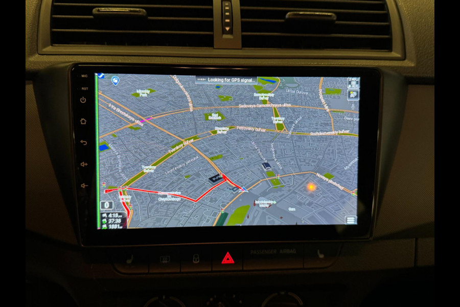 Škoda Fabia 1.0 TSI Ambition - 66.000 KM I Navigatie / Apple CarPlay I Airco I PDC I Comfort pakket I Dealer onderhouden