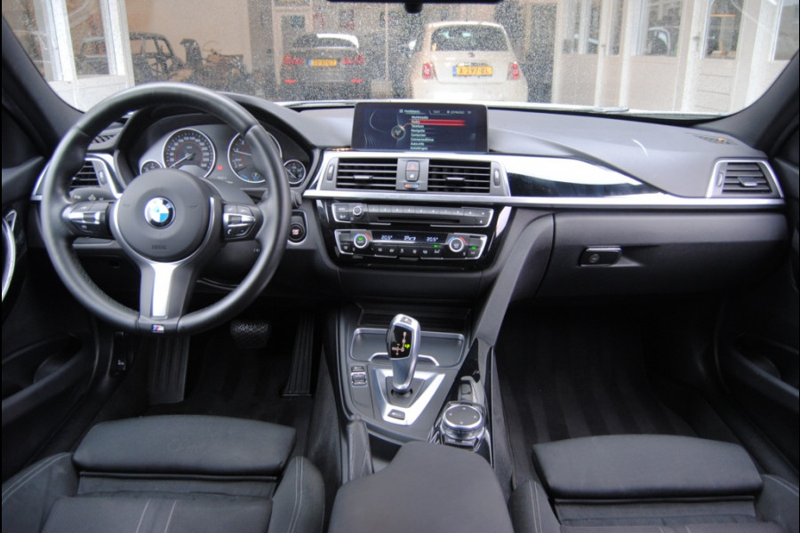 BMW 3-serie 330e Sport