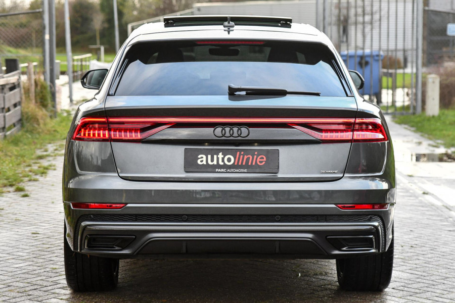 Audi Q8 55 TFSI e quattro Comp., 3x S-Line. RS zetels, Carbon, Softcl, Pano, ACC, 360, HUD, Keyless, Dodeh, Stuurvw, Trekhaak!