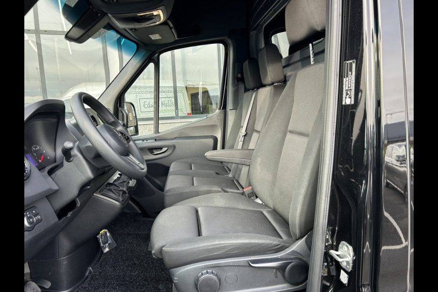 Mercedes-Benz Sprinter 317 CDI L3 H2 MBUX / Camera / Parkeersensoren / Carplay navigatie / Cruise control / Airco / 270 Graden achterdeuren