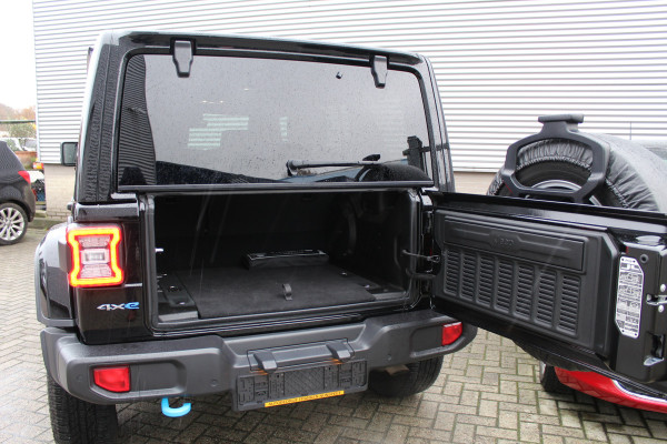 Jeep Wrangler Unlimited 4xe 380 Sahara | Dual Top | Full Options | Alpine | Adaptieve Cruise | BLIS | Leder