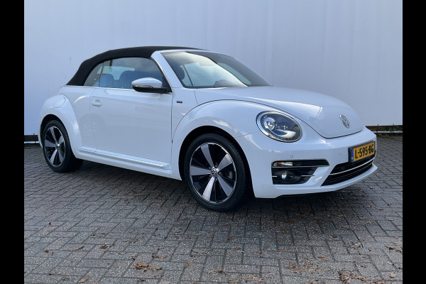 Volkswagen Beetle Cabriolet 1.2 TSI Autom Stoelverw Xenon Navi Camera Design BlueMotion Automaat