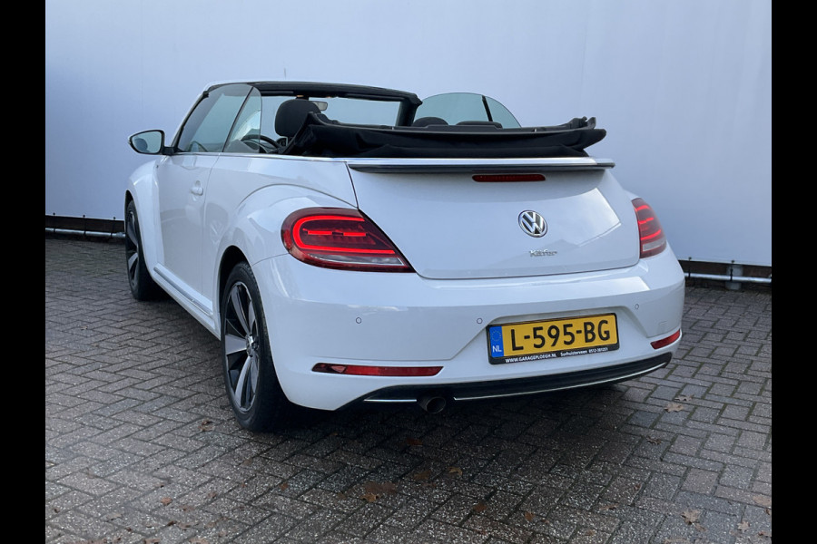 Volkswagen Beetle Cabriolet 1.2 TSI Autom Stoelverw Xenon Navi Camera Design BlueMotion Automaat