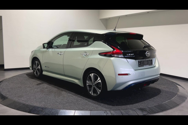 Nissan Leaf 2.ZERO EDITION 40 kWh | Stoelverwarming | Adaptive cruise control | Rondomzicht camera | SoH ( batterijtest ) 87,55 % score